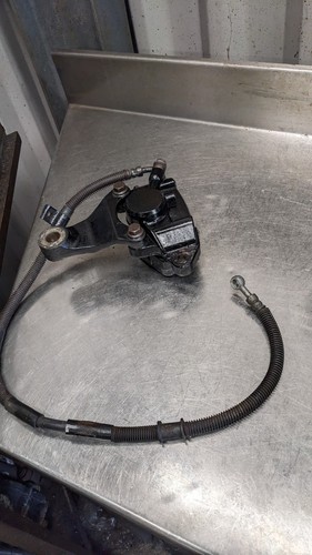 Suzuki gs850 bremssattelhalter - suzuki,